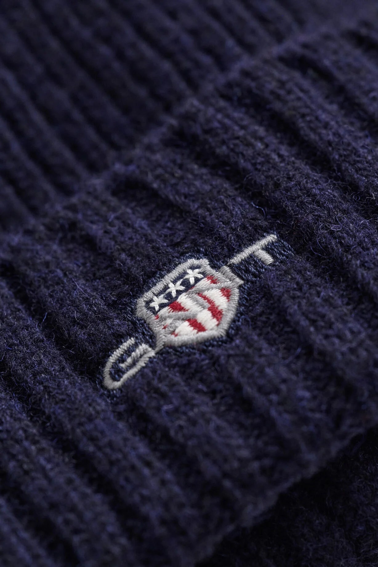 GANT Shield Wool Lined Beanie-Marine Navy
