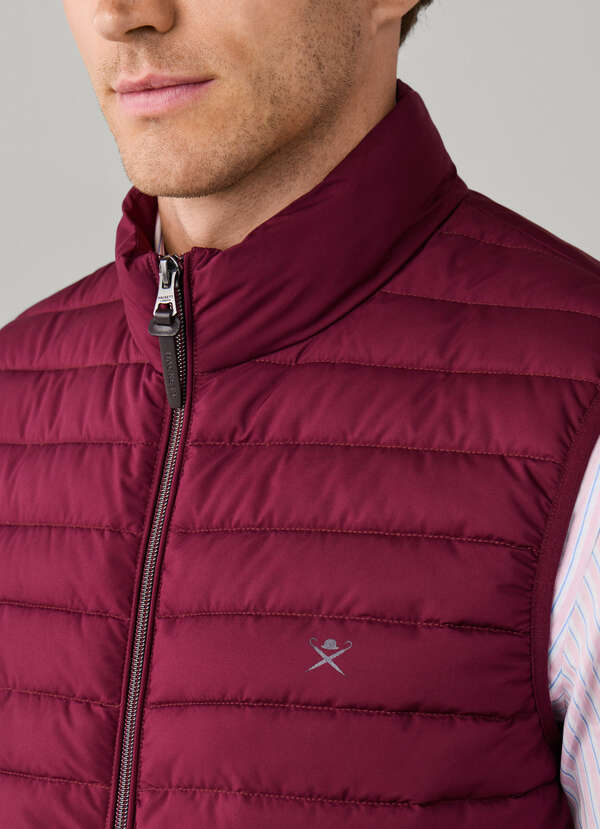 Hackett London Ultra Lightweight Gilet-Oxblood Red