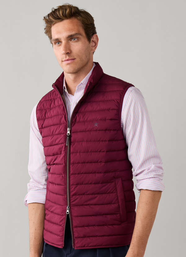 Hackett London Ultra Lightweight Gilet-Oxblood Red